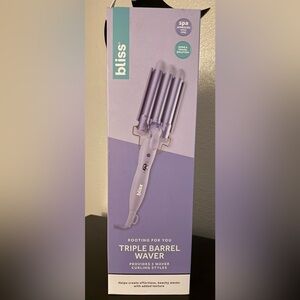Bliss Triple Barrel Waver | Curling Iron